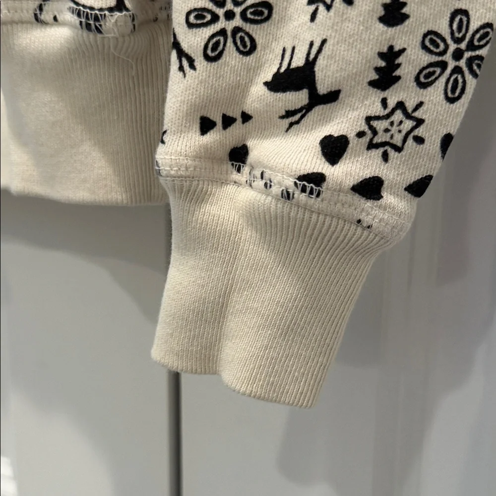THE GREAT. Black and Cream Patterned Holiday Christmas Sweatshirt Neutral, 0 - Picture 4 of 5